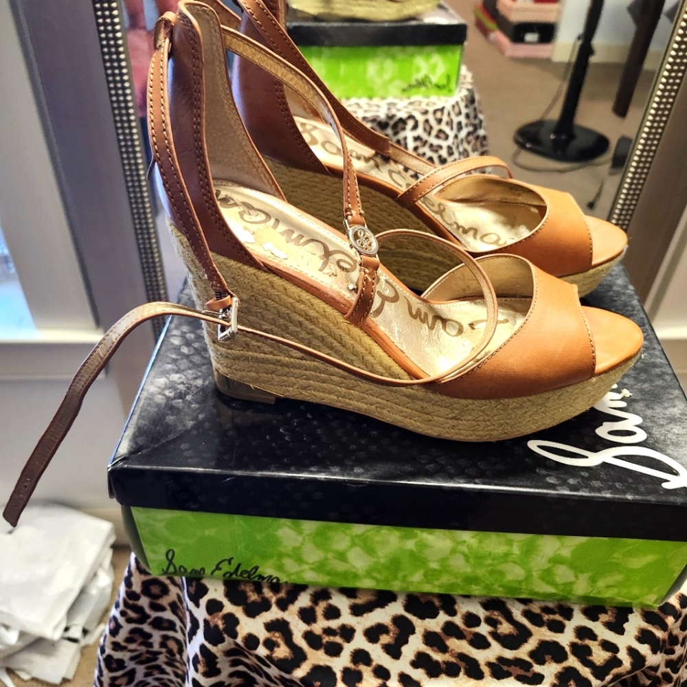 Sam Edelman Turner Tan Leather 4.5 in wedge, 2 in platform sandals Size 11